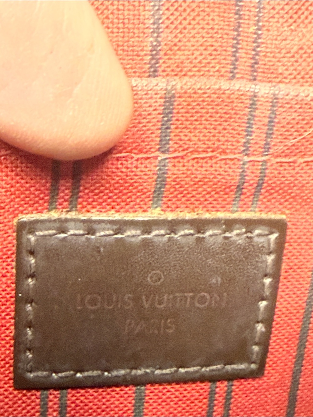 Louis Vuitton - TWO PROJECT PIECES - Picture 7 of 12